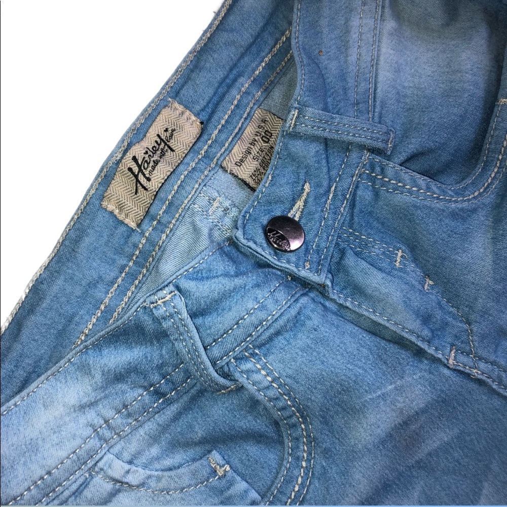 Light Jeans - Picture 4 of 6